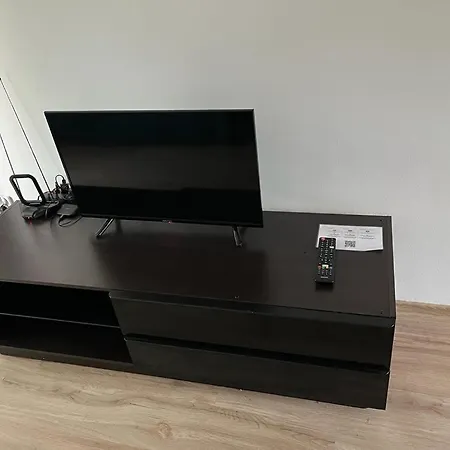 Apartmán Przestronna Kawalerka Mokotow Dla 3 Osob *
